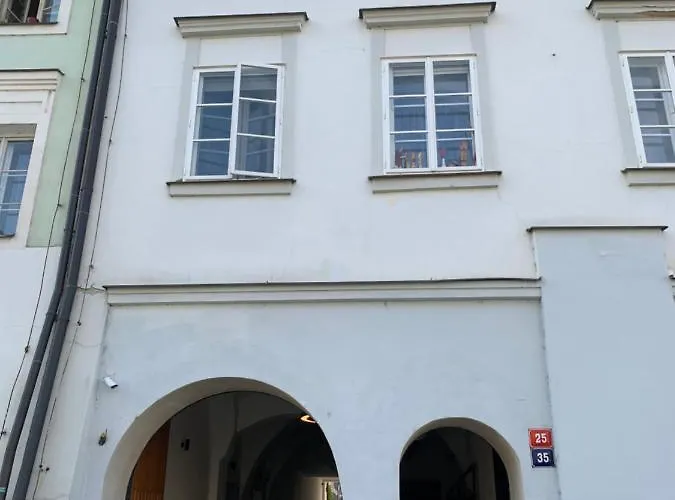 Grossman * Hradec Králové